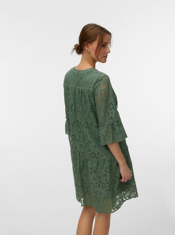 Vero Moda Kleid in Dunkelgrün