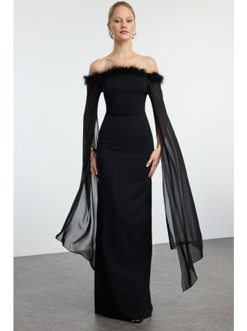 trendyol Kleid in Schwarz