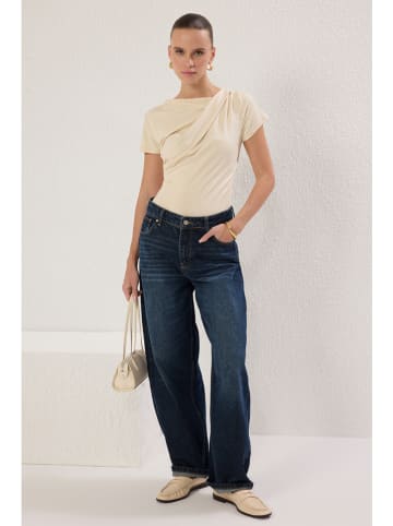 trendyol Shirt in Creme