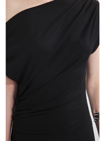 trendyol Kleid in Schwarz