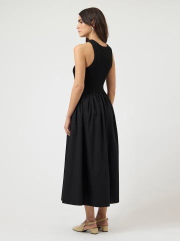YAS Kleid in Schwarz
