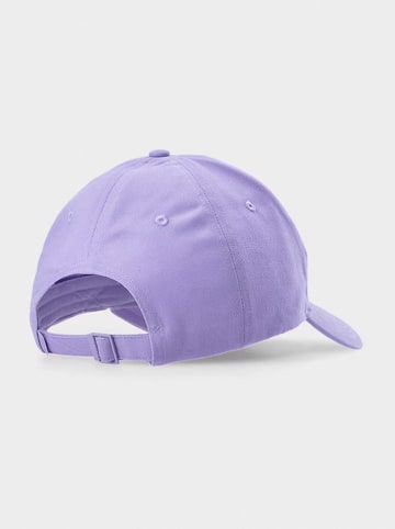 4F Cap in Lila