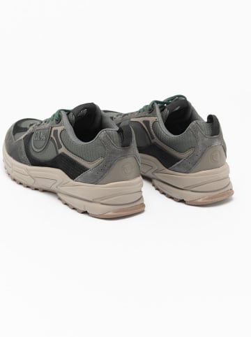 COLMAR Sneakers in Grau