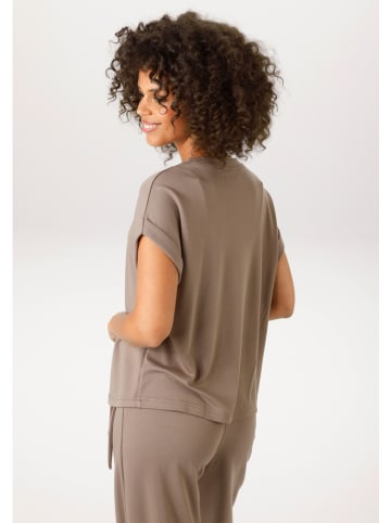 Aniston Shirt in Taupe