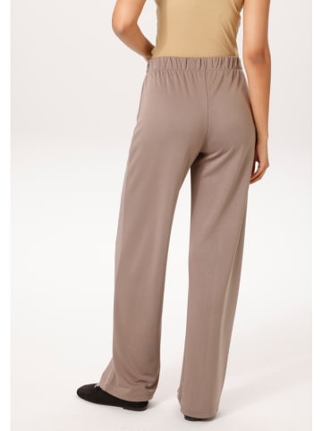 Aniston Hose in Taupe
