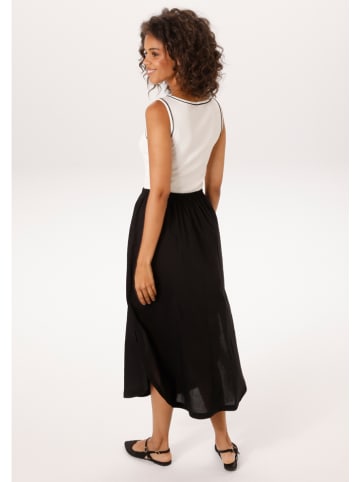 Aniston Kleid in Weiß/ Schwarz