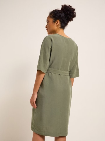Lanius Kleid in Oliv