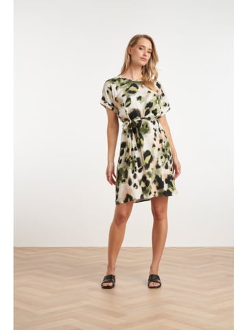 Smashed Lemon Kleid in Creme/ Grün