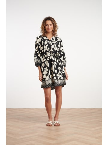Smashed Lemon Kleid in Schwarz/ Weiß