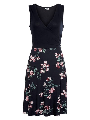 Beach Time Kleid in Schwarz