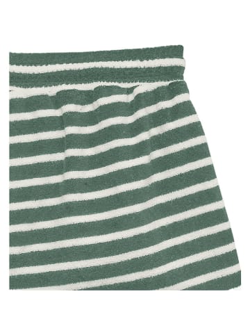 Vero Moda Shorts in Grün/ Weiß