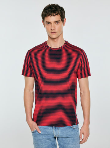 BIG STAR Shirt in Rot/ Schwarz