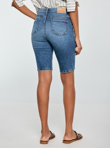 BIG STAR Jeans-Shorts in Blau