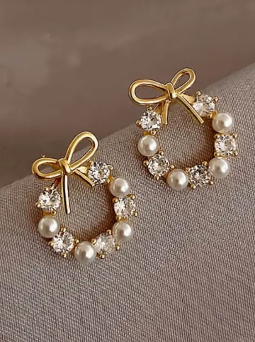 atelier MIU Oorstekers met parels en edelstenen