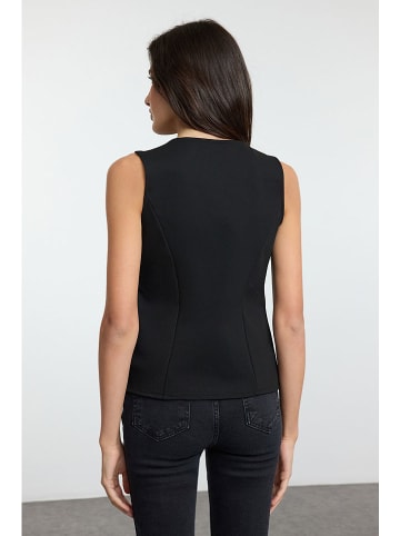 trendyol Weste in Schwarz