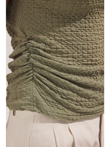 trendyol Blusentop in Khaki