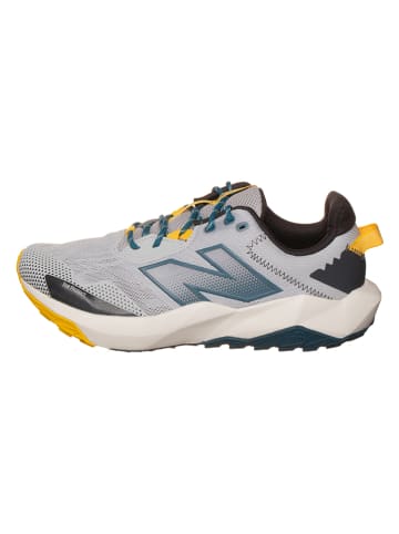 New Balance Buty "DynaSoft Nitrel v6" w kolorze szarym do biegania