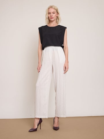 BGN Hose in Creme