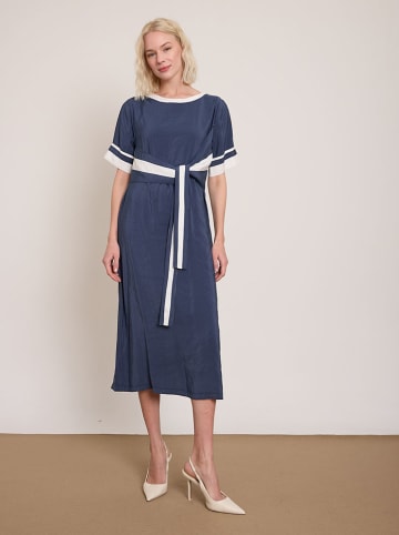 BGN Jurk donkerblauw