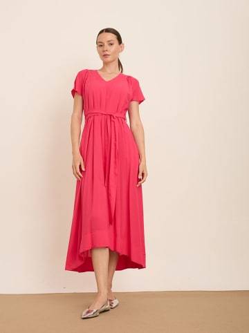 BGN Kleid in Pink