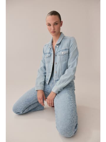 Blue Fire Jeans "Emma" - Cropped flare - in Hellblau
