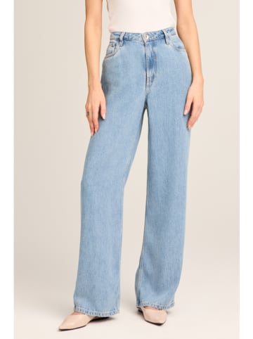 Blue Fire Jeans "Judy" - Wide leg - in Hellblau