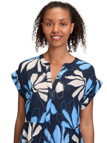 BETTY & CO Kleid in Dunkelblau/ Creme