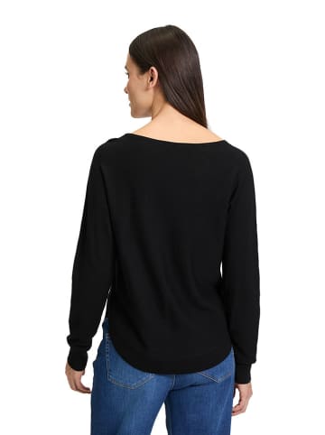 BETTY & CO Sweter w kolorze czarnym