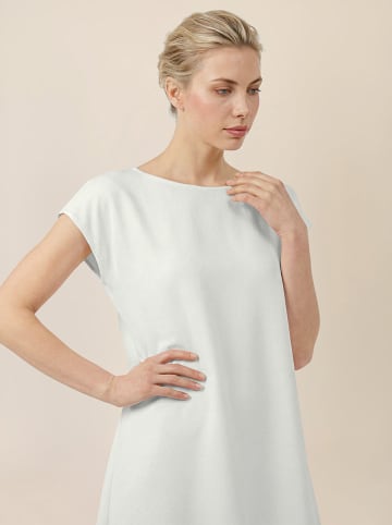 APART Kleid in Creme