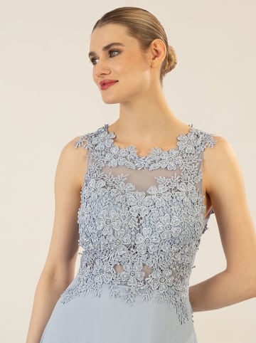 APART Kleid in Hellblau