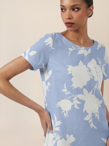 APART Kleid in Hellblau/ Creme