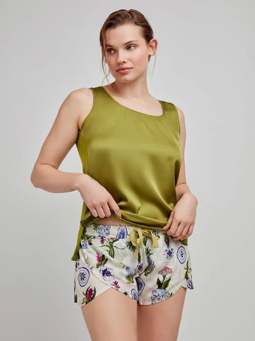 gisela Shorts in Weiß/ Grün