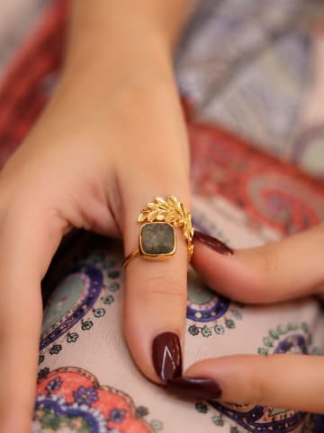 L'Atelier de Gaia Vergulde ring met edelsteen