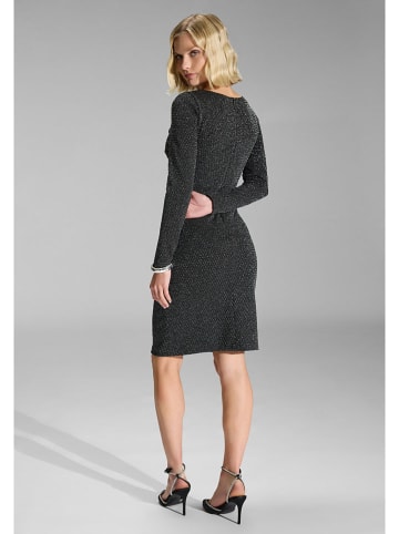 SWING Kleid in Schwarz