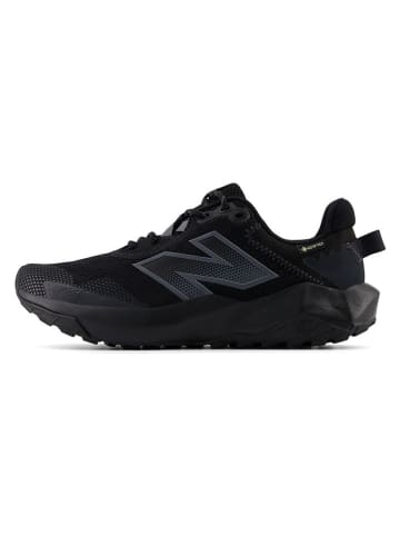 Nike Trailrunningschuhe "NITREL Gore Tex" in Schwarz
