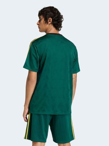 adidas Shirt in Grün