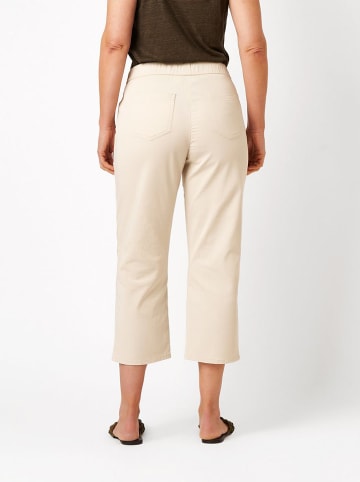 Relaxed by TONI Hose in Creme