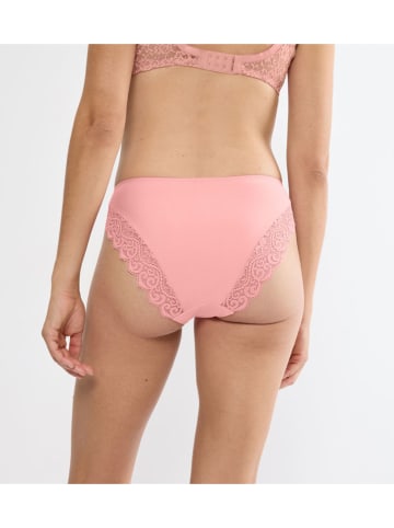 Triumph Figi "Amourette" w kolorze jasnoróżowym