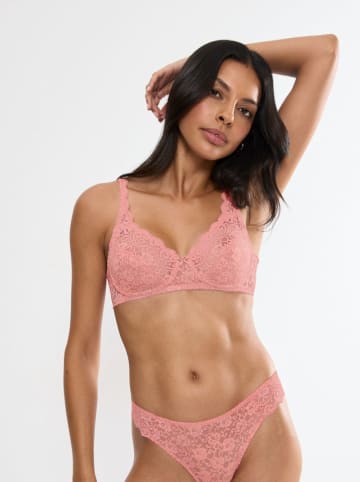 Triumph Beugelbeha "Amourette" lichtroze