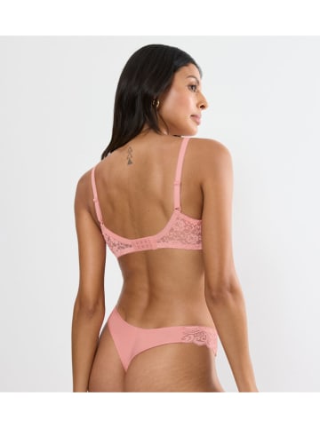 Triumph Beugelbeha "Amourette" lichtroze
