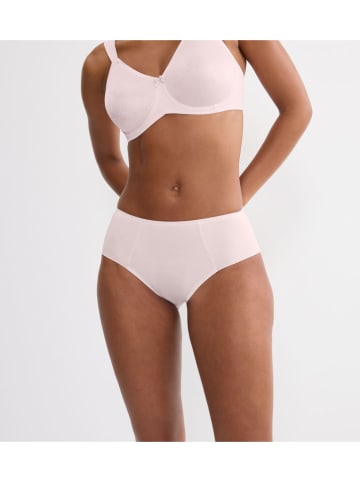 Triumph Panty "Essential Minimizer" in Rosa