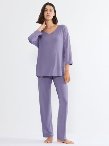 Triumph Pyjama "Timeless Sensuality" in Lila