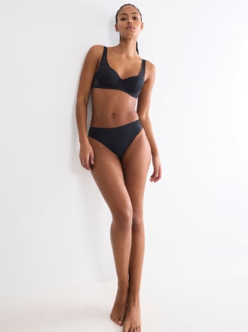 Triumph Slip "Amourette" in Schwarz