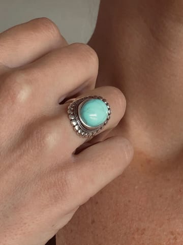 Nomad Verzilverde ring met edelstenen