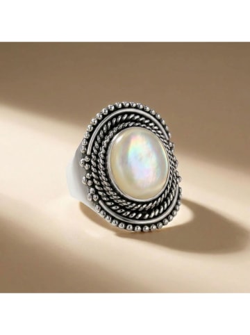 Nomad Verzilverde ring met edelsteen