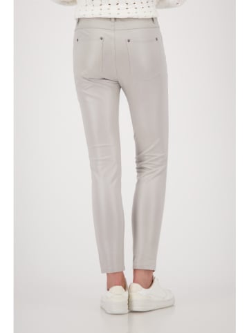 monari Kunstlederhose in Grau