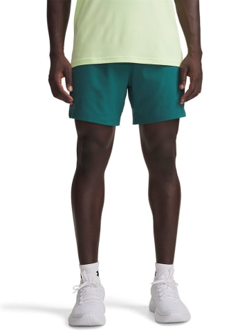 Under Armour Trainingsshorts in Grün
