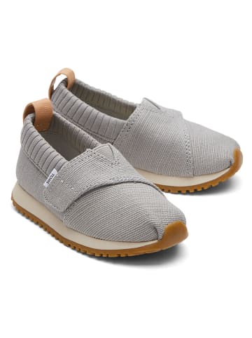 TOMS Sneakers in Grau
