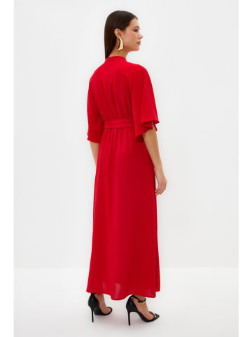 trendyol Kleid in Rot