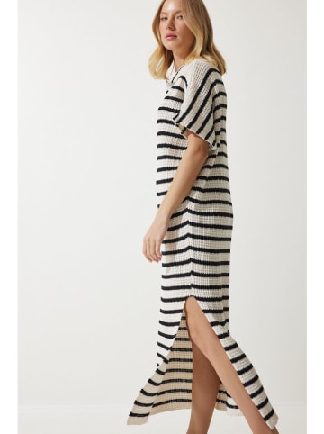 trendyol Kleid in Weiß/ Schwarz